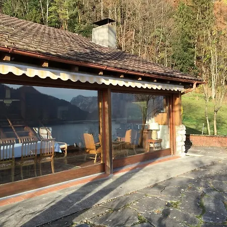 בית נופש Chalet Regula *